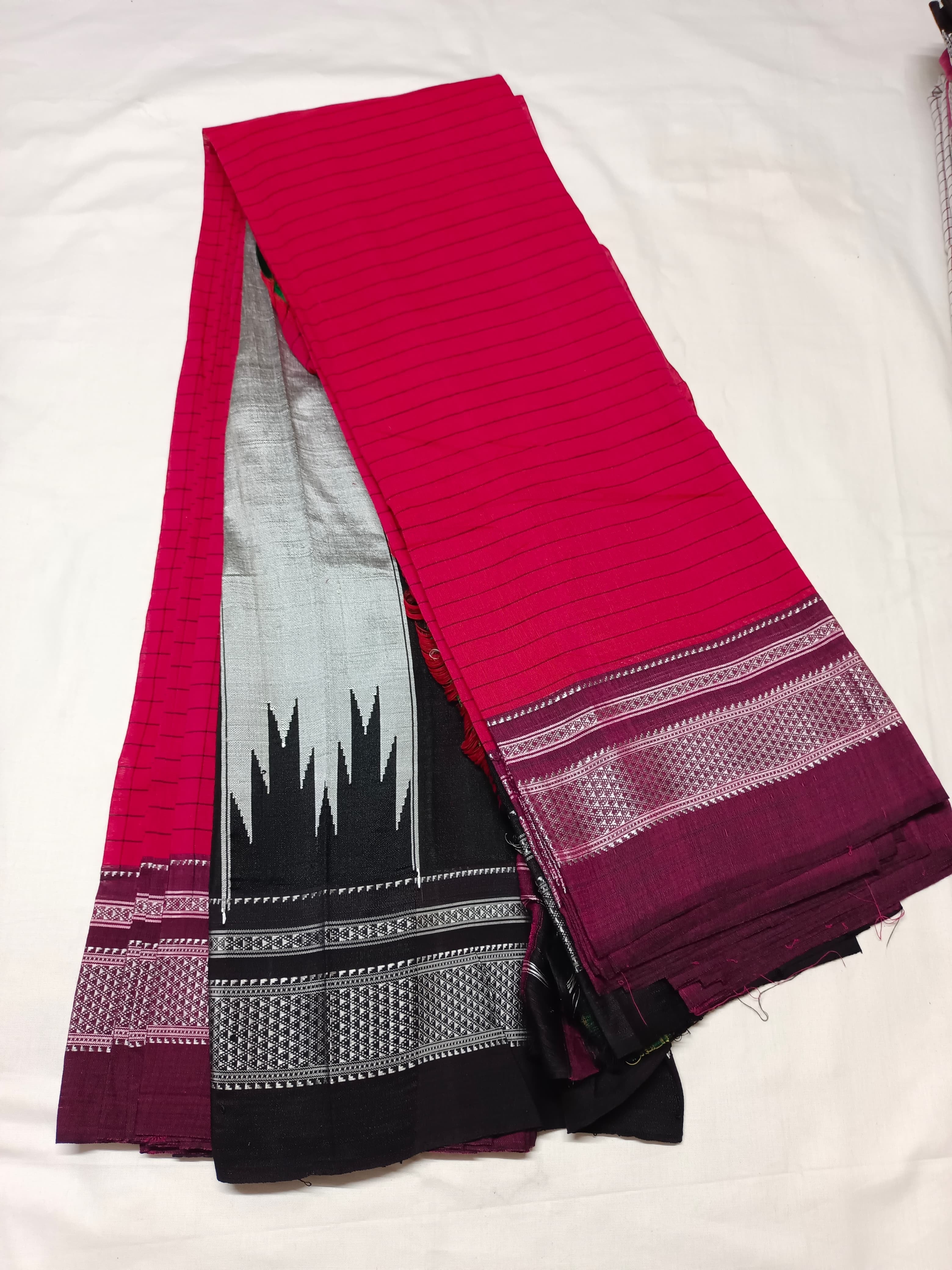 Pinkish Red Cotton Illkal Saree ( Pure silk Pallu )