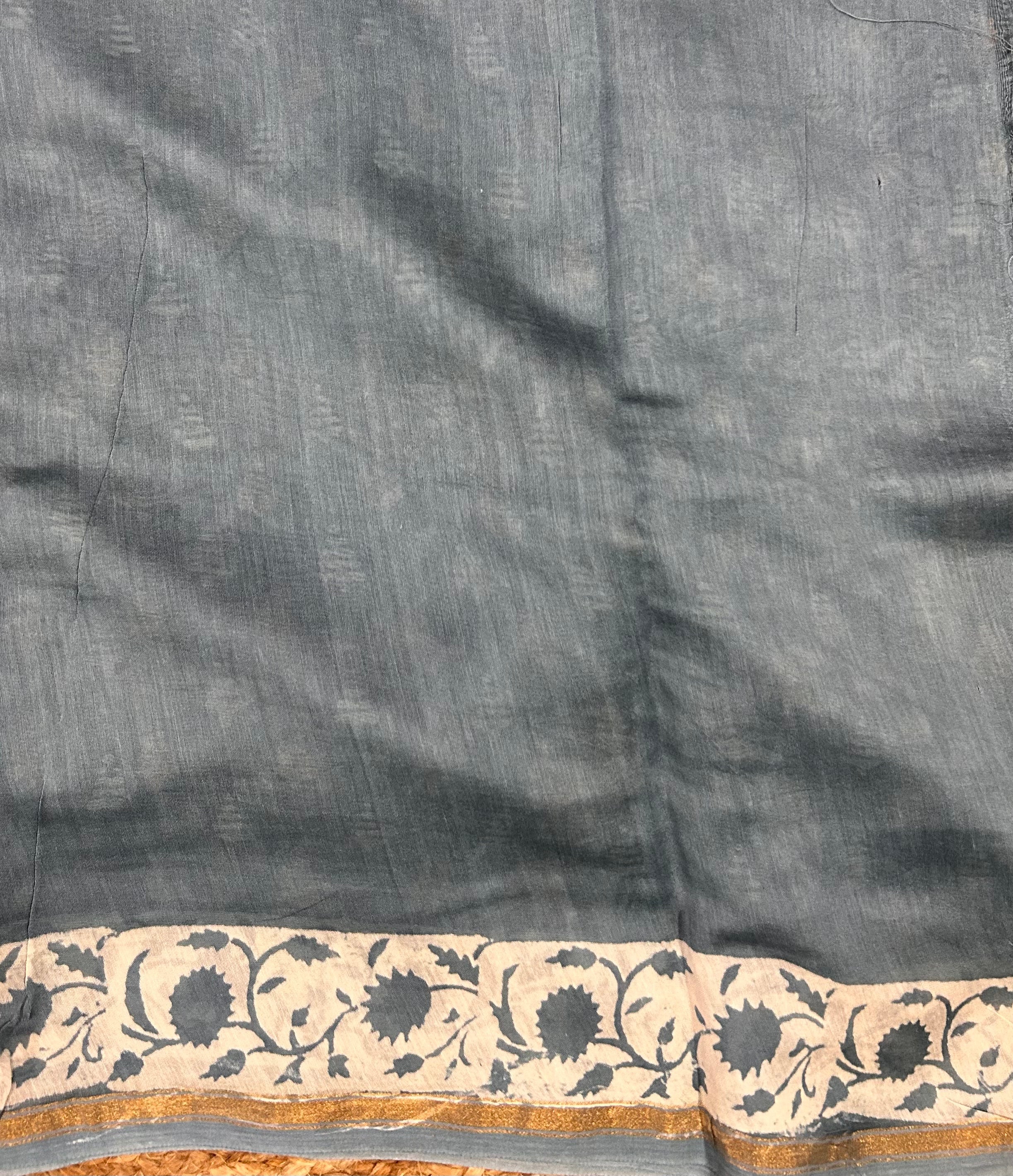 Gray Maheshwari Silk Cotton Saree