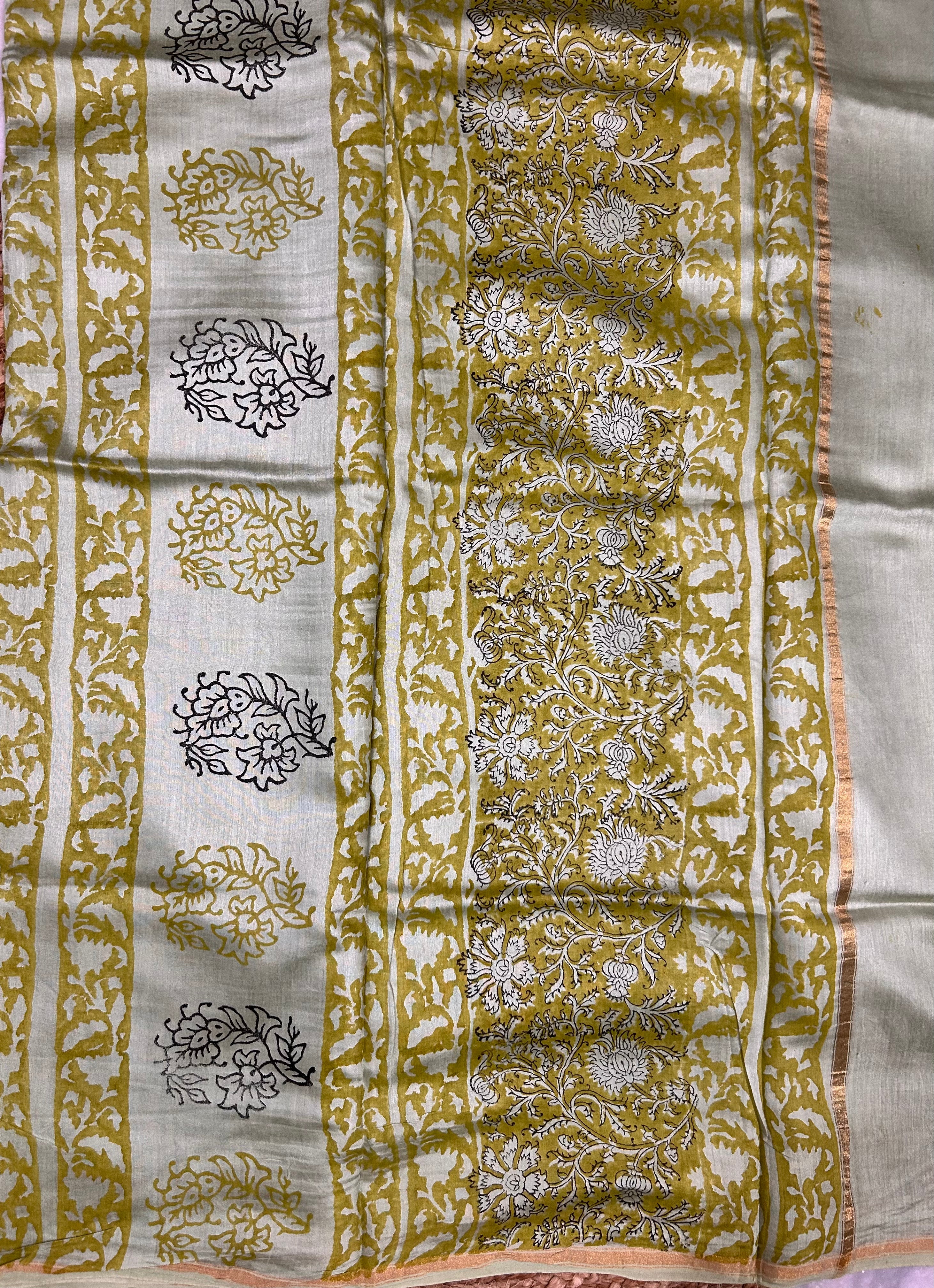 Light Leaf Green Maheshwari Silk Cotton Saree