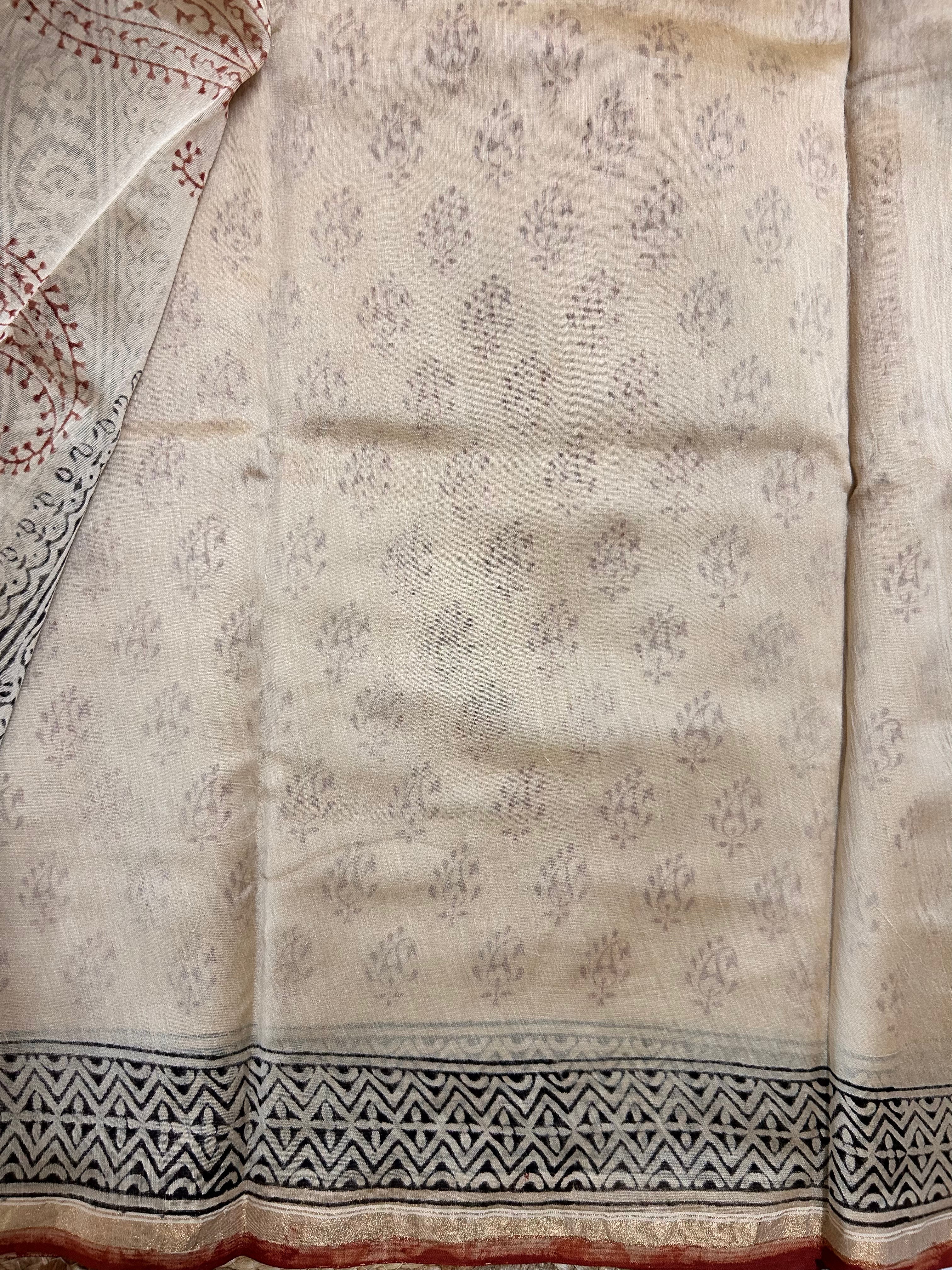 Beige & Rust  Handblock-Printed Chanderi Saree
